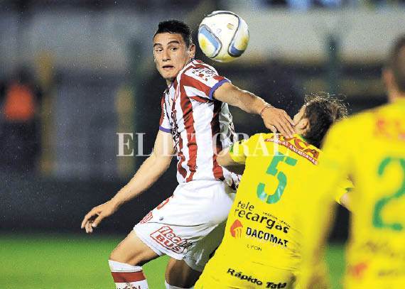 Diego Villar por Montero y Nereo Fernández lesionado Diego Villar por Montero y Nereo Fernández lesionado